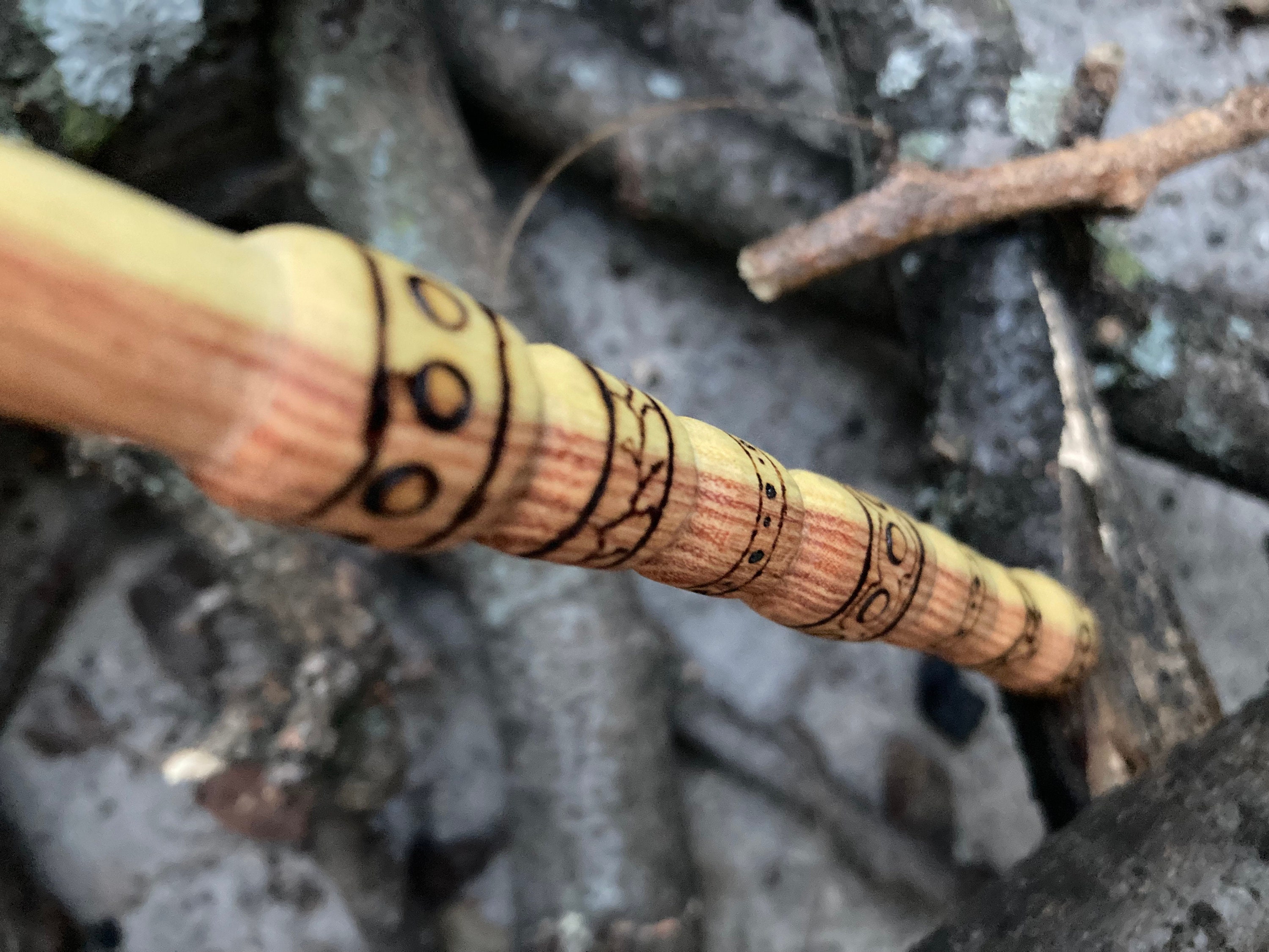 Hand carved Honeylocust wooden magic wand image 5