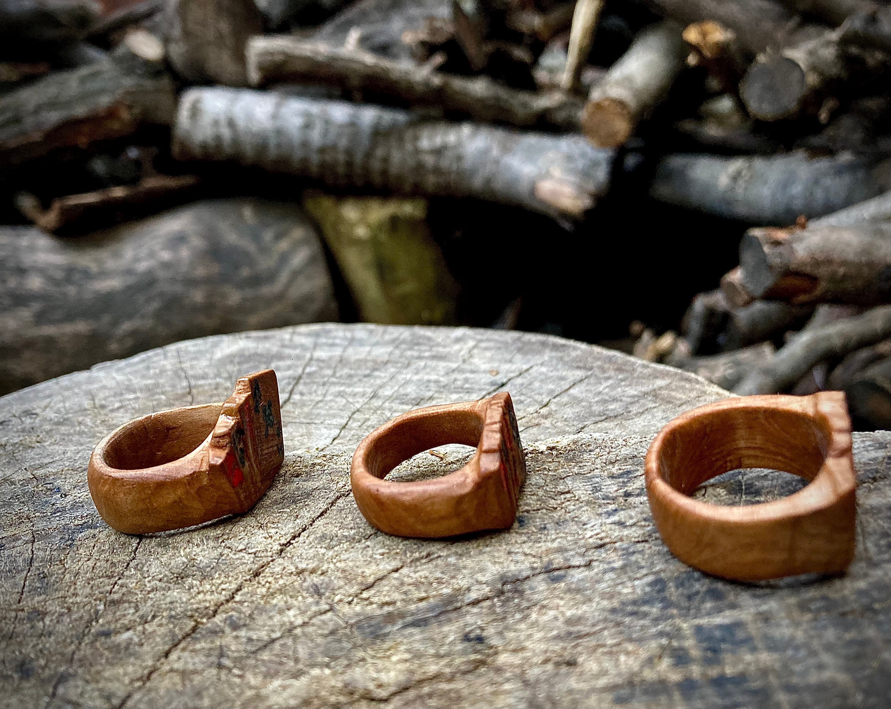 Hand carved wooden playing cards ring image 4